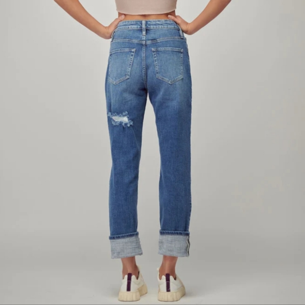 114. NWT Nature Denim Mom Jeans - Picture 2 of 10